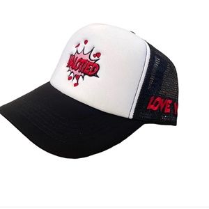 Halo tied super love trucker in black